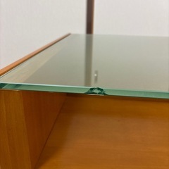 ガラスローテーブルガラスにかけ有りの画像