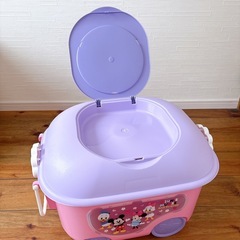 ディズニー 窓付きおもちゃ箱の画像