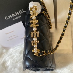 CHANEL 持ち手パール　ショルダーバッグの画像