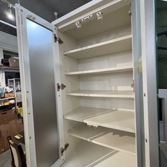 配送可【大川家具】【食器棚 ホワイト】※少々ダメージ強★ クリーニング済 【管理番号12309】桒の画像