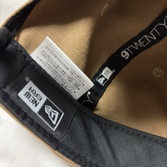 ニューエラ　キャップ　ベージュの画像
