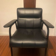 ソファ 1人掛け ブラック　1Pソファ レトロ モダンソファの画像