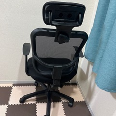 【無料】キャスター付イスの画像
