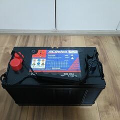ACデルコM31MFバッテリー&メルテック全自動パルス充電器の画像