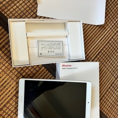 タブレット docomo dtab d-01J  の画像