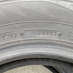 工賃込み２０２３年製ダンロップ製冬タイヤ１６５／７０Ｒ１４　４本セットの画像