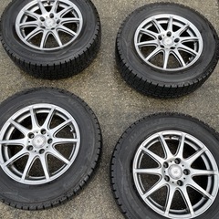 DUNLOP ウィンターマックス WM02 2023年製 タイヤのみ4本の画像