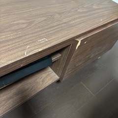 テレビボードの画像