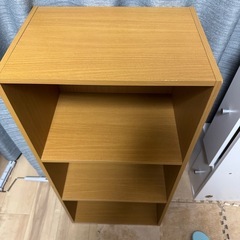 3段カラーボックスの画像