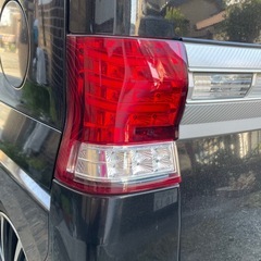 DAIHATSUタントカスタム社外テールの画像