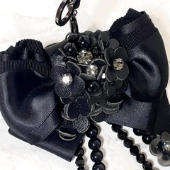 【極美品】ANTEPRIMA アンテプリマ ガーラR リボン バッグチャーム ブラックの画像