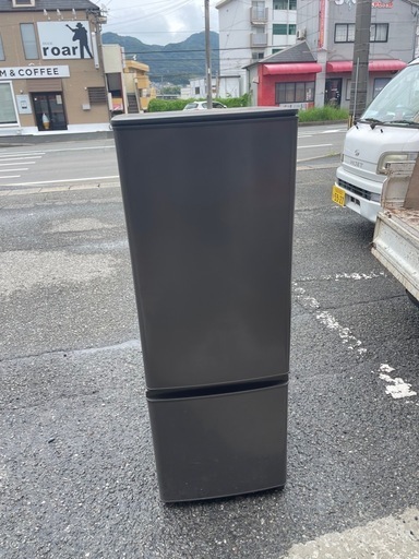 北九州市内配送無料　保証付き 2021年製　三菱 冷蔵庫 Pシリーズ マットチャコール MR-P17G-H [168L /2ドア /右開きタイプ]