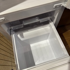 2021年製　SHARP ノンフロン冷凍冷蔵庫の画像