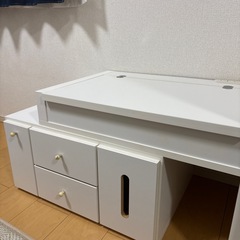 ドレッサーの画像