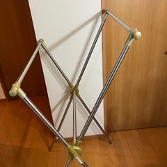 パイプハンガー　ランドリーラック　折りたたみ室内物干し　中古品　の画像