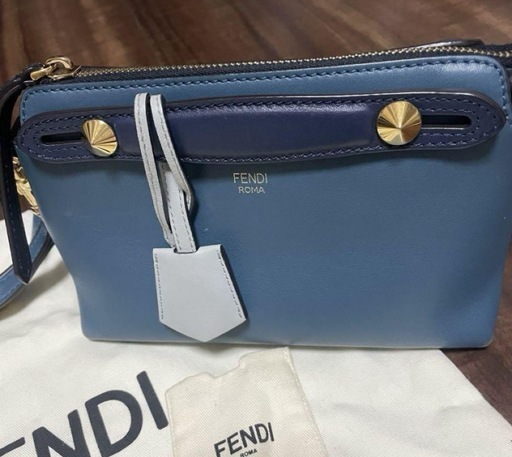 FENDIバイザウェイ
ミニ