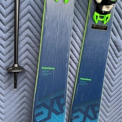 ROSSIGNOL ロシニョール　スキー板　ストック付きの画像