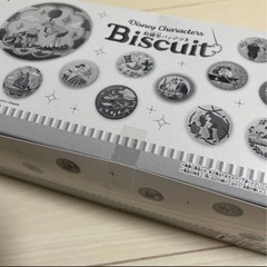 ディズニー　刺繍缶バッジ　ビスケット　食玩　ベル　アナと雪の女王　ラプンツェル　アラジン　シンデレラ　ダンボの画像