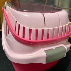 ペットキャリーの画像