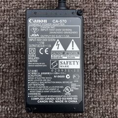 キャノン 純正 ACアダプター CA-570 コンパクトパワーアダプター デジタルビデオカメラ用 充電器 DC8.4V 1.5Aの画像