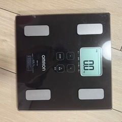 オムロン　omron 体重計の画像