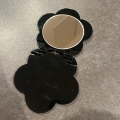 MARYQUANTコンパクトミラーの画像