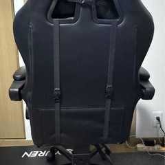【美品】ゲーミングチェアの画像