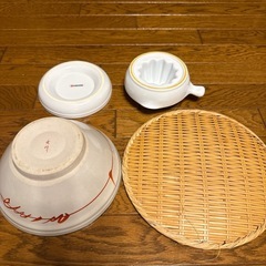 すり鉢、おろし器、ザル、絞り器の画像