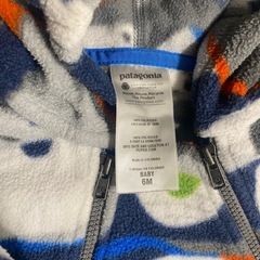 Patagonia 動物柄フリースロンパース6Mの画像