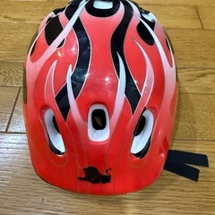 ✨ほぼ未使用✨ 子供用ローラースケート Sサイズ(17.5〜20cm) フルセット【ヘルメット＆プロテクター付】の画像