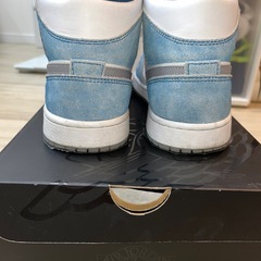 Nike Air Jordan 1 Mid SE ハイパーロイヤルの画像