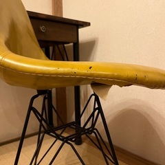 イームズチェア イエロー の画像
