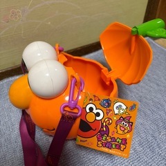 エルモ お菓子入れ ポップコーンバケツオレンジ色の画像