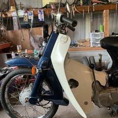 ホンダスーパーカブ
の画像