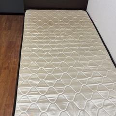 シングルベッドの画像