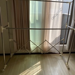 洗濯干しラック
の画像
