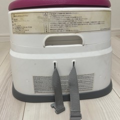 ingenutyのベビーチェアの画像