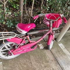 子供自転車、キティの画像