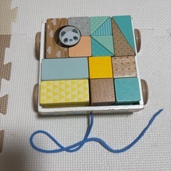 知育玩具の画像