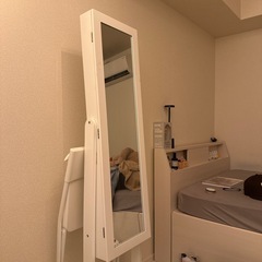 収納鏡の画像