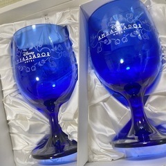 【新品】Disney Weddings 青色グラス2個セット　アンバサダーホテルの画像