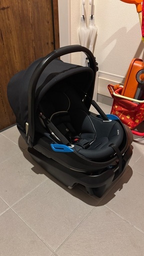 【クリーニング済】チャイルドシート新生児OK  MAXI-COSI  問い合わせ多数！早いもの勝ち！