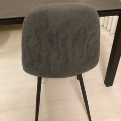 ダイニングチェア4脚セットの画像