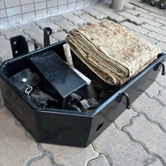 キャンター　ダンプ　シート置き場　スペアタイヤ　20キャンターの画像