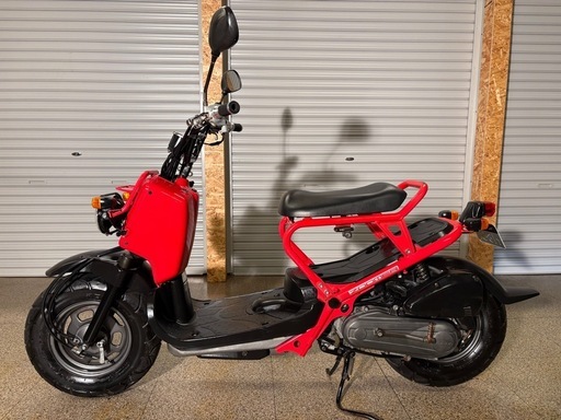 10/1.4.5限定値下げ❣️綺麗❣️Honda Zoomer❹赤 　 ホンダ　ズーマー