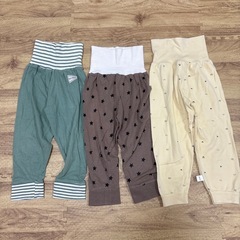 子供服90cm〜100cmサイズ
ロングTとパジャマパンツの画像