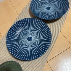 【新品】お皿３枚セットの画像