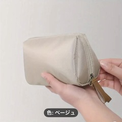 メイクポーチ
の画像