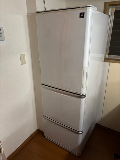 【10/2(木)まで】シャープ SJ-PW35W 350L 3ドア冷蔵庫／自動製氷付き