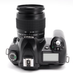 【全国発送】スマホ転送⭐️Nikon D50 初心者！すぐ使える！付属品多数！本格一眼レフの画像